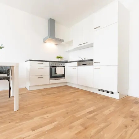 Greensuite Apartment